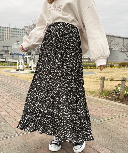 apres jour（アプレジュール）の「アソートプリーツスカート【ZOZOTOWN限定アイテム】（スカート・レディース・ブラック/ピンク系その他/アイボリー/ブラック系その他/ピンクベージュ・X-LARGE/フリー）」の4枚目の写真