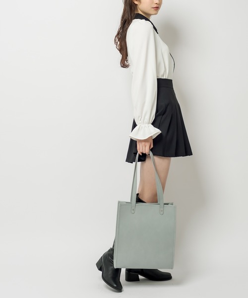 OLIVE des OLIVE（オリーブデオリーブ）の「プリーツミニスカート（スカート・レディース・ブラック/オフホワイト/ライトブラウン・FREE）」の14枚目の写真