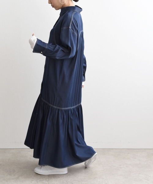 LHELBIE（レルビエ）の「ダンガリーティアードシャツワンピ（シャツワンピース・レディース・インディゴブルー/ブルー/ライトベージュ・M）」の6枚目の写真