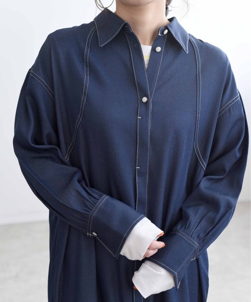 LHELBIE（レルビエ）の「ダンガリーティアードシャツワンピ（シャツワンピース・レディース・インディゴブルー/ブルー/ライトベージュ・M）」の13枚目の写真
