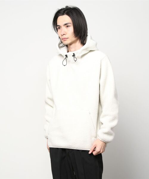 NIKE(ナイキ)の「NIKE NSW SPE+ SHERP PULLOVER L/S HOODIE DD5014-072(パーカー・メンズ・オフホワイト・MEDIUM/LARGE/SMALL/X-LARGE)」の2枚目の写真