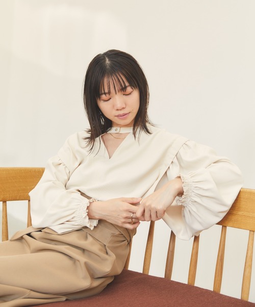 moi tytto（モイテュット）の「2wayボリュームショルダータックブラウス（シャツ/ブラウス・レディース・ブラウン/マスタード/ナチュラル/テラコッタ/ベージュ・FREE）」の14枚目の写真