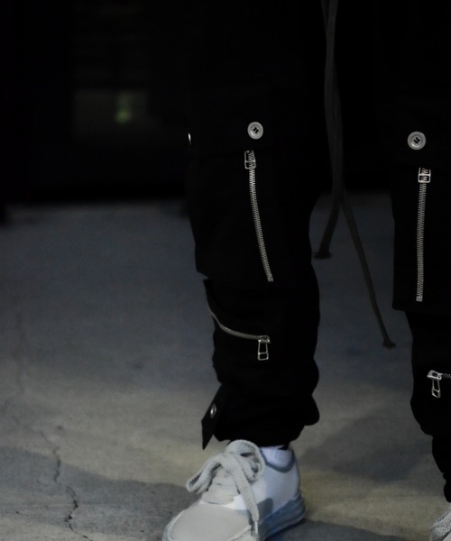 ROYAL FLASH（ロイヤルフラッシュ）の「A.F ARTEFACT/エーエフ・アーティファクト/cago long pants（カーゴパンツ・メンズ・ブラック・2/3）」の6枚目の写真