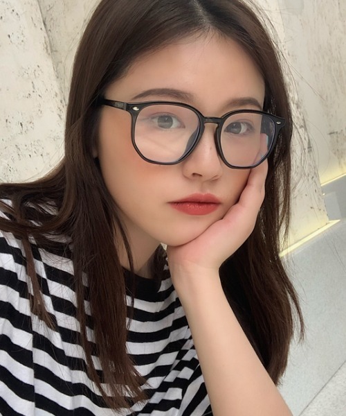 MANGROVE（マングローブ）の「ウェリントンメガネ（メガネ・レディース・ブラック/ブラウン/グリーン/クリア・FREE）」の5枚目の写真