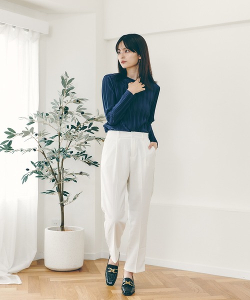 Lamoa（ラモア）の「Lamoa/テーパード タック スラックスパンツ（スラックス・レディース・ホワイト/ブラック/ブルー/アイボリー・SMALL/MEDIUM/LARGE）」の9枚目の写真