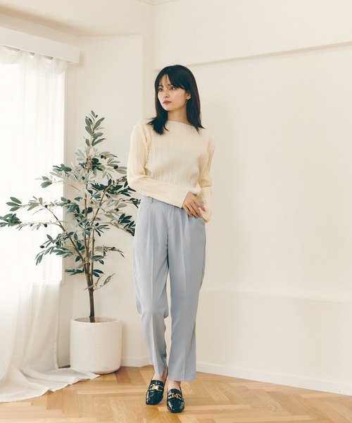 Lamoa（ラモア）の「Lamoa/テーパード タック スラックスパンツ（スラックス・レディース・ホワイト/ブラック/ブルー/アイボリー・SMALL/MEDIUM/LARGE）」の6枚目の写真