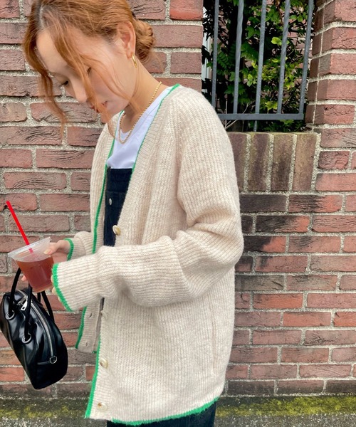 GIMME GIMME（ギミーギミー）の「バイカラー ニットカーディガン gimw22s002（カーディガン/ボレロ・レディース・ブラック/アイボリー・FREE）」の10枚目の写真