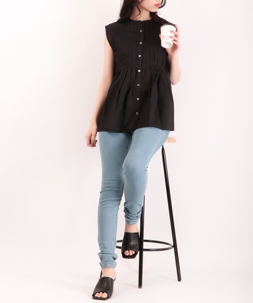 ubasoku（ウバソク）の「ubasoku リネン無地 ノースリーブブラウス（シャツ/ブラウス・レディース・ブラック/チェック/ブラック系その他/ホワイト・FREE）」の12枚目の写真