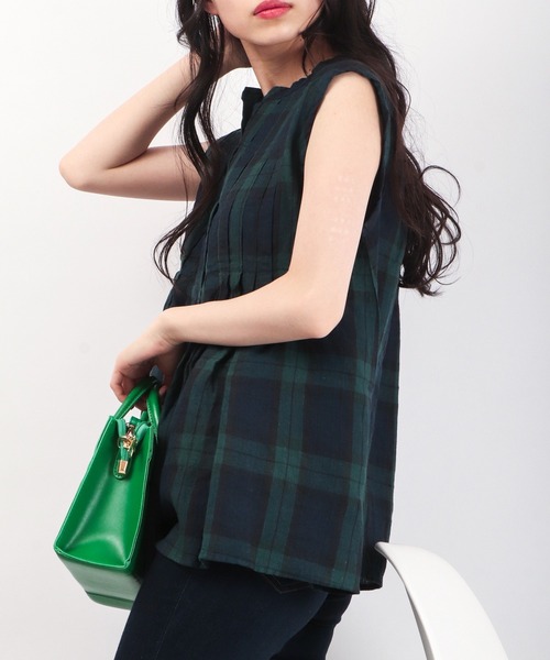 ubasoku（ウバソク）の「ubasoku リネン無地 ノースリーブブラウス（シャツ/ブラウス・レディース・ブラック/チェック/ブラック系その他/ホワイト・FREE）」の10枚目の写真