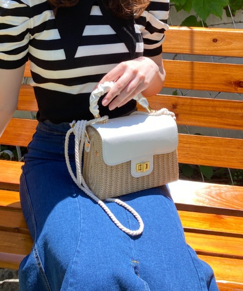 Loueme（ルエム）の「ラタンカゴバッグ（ハンドバッグ・レディース・ホワイト/ブラック/ブラウン・FREE）」の2枚目の写真