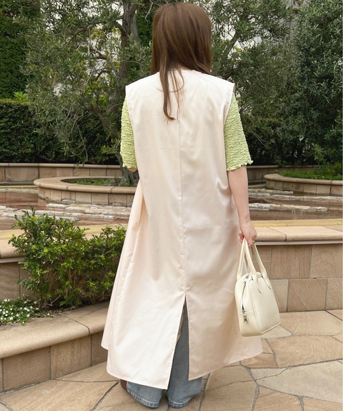 apres jour(アプレジュール)の「ジャンスカ風ロングジレ【ZOZOTOWN限定アイテム】(ベスト・レディース・ブラック/アイボリー/ベージュ・X-LARGE/フリー)」の22枚目の写真