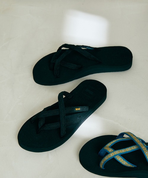 Teva（テバ）の「【Teva】 OLOWAHU サンダル（サンダル・レディース・ブラック/ターコイズブルー・23.0cm/24.0cm）」の10枚目の写真