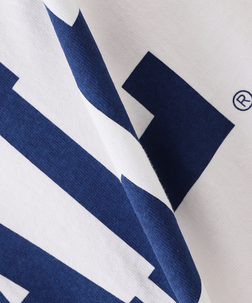 Champion(チャンピオン)の「【CHAMPION / チャンピオン】 T-1011 YALE T-SHIRT(Tシャツ/カットソー・メンズ・ホワイト/ネイビー・MEDIUM/LARGE/X-LARGE)」の17枚目の写真