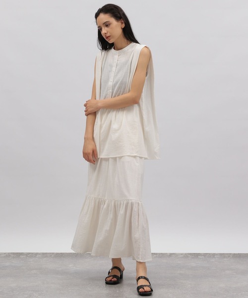 LAKOLE（ラコレ）の「コットンスラブペプラムブラウス / 295148（シャツ/ブラウス・レディース・ブラック/オフホワイト/桜・SMALL/MEDIUM）」の19枚目の写真