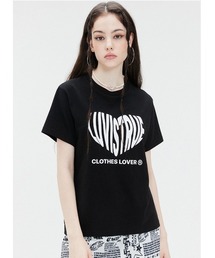 A'GEM/9 × .kom『LUV IS TRUE/ラブ イズ トゥルー』SU HEART LOGO TEE/ハートロゴプリントTシャツ 半袖 カットソー