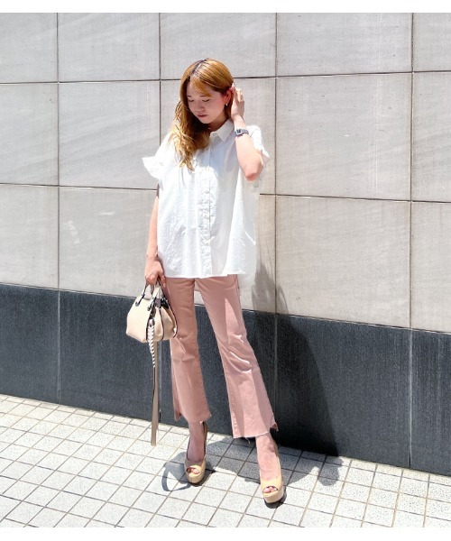 Pauline Bleu(ポリーヌブロー)の「【PaulineBleu/ポリーヌブロー】フリルフレンチスリーブブラウス(シャツ/ブラウス・レディース・ホワイト/ブラック・FREE)」の3枚目の写真