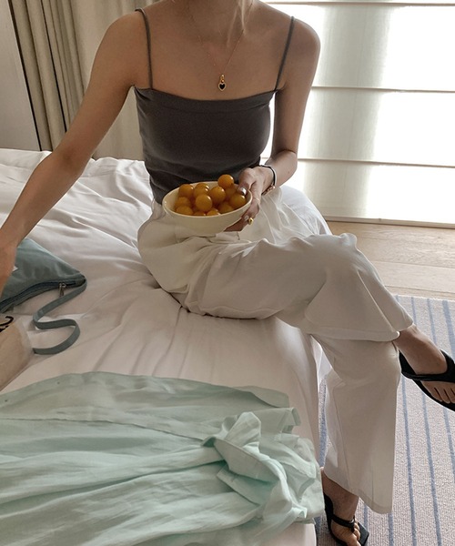 Auntie Rosa（アンティローザ）の「スクエアキャミソール（タンクトップ・レディース・ホワイト/ブラック/グレー・FREE）」の10枚目の写真