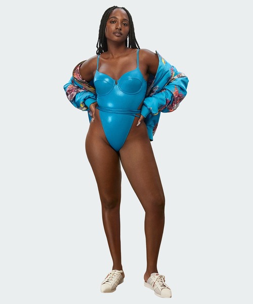 adidas（アディダス）の「IVY PARK ワンピース スイムスーツ