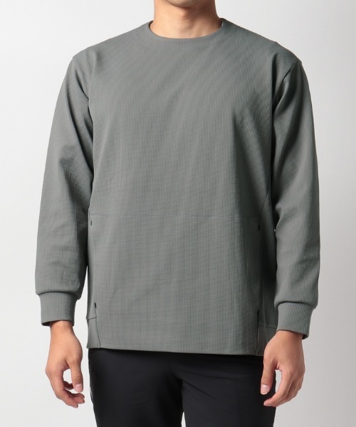 DESCENTE（デサント）の「【デサントアスレチック】ZERO STYLE ウィンドプルーフワッフルプルオーバー / WINDPROOF WAFFLE PULLOVER　防風　ストレッチ（カバーオール・メンズ・ブラック/グレー/オフホワイト・LARGE/MEDIUM/X-LARGE/SMALL）」の3枚目の写真