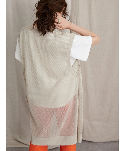 AMERICAN HOLIC（アメリカンホリック）の「Vネック透かし編みニットベスト（ベスト・レディース・ブラック/ライトグレー・L/M）」の9枚目の写真