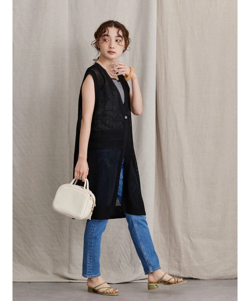 AMERICAN HOLIC（アメリカンホリック）の「Vネック透かし編みニットベスト（ベスト・レディース・ブラック/ライトグレー・L/M）」の17枚目の写真