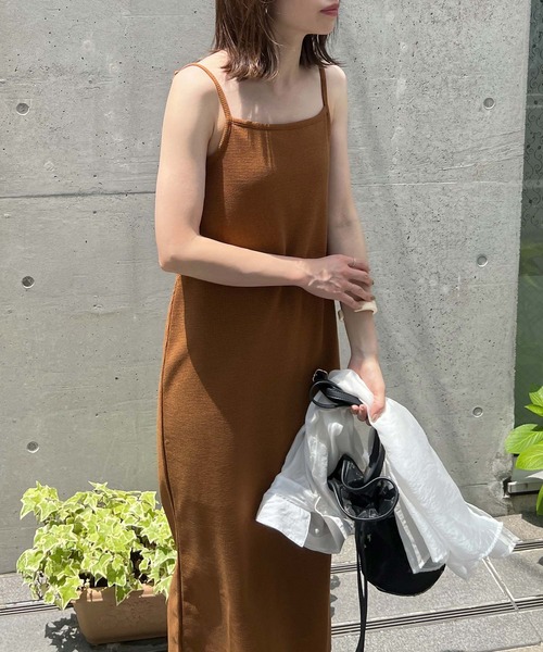 KOBE LETTUCE（コウベレタス）の「カップ付きサーマルキャミワンピース（ワンピース・レディース・ブラウン/グレー/ブラック・FREE）」の10枚目の写真