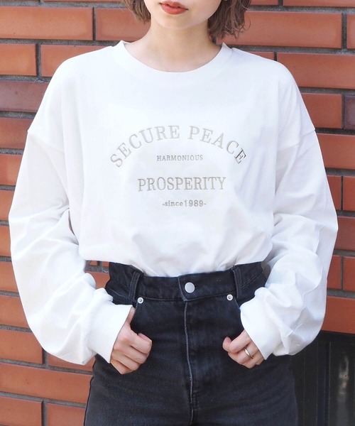 tiptop(ティップトップ)の「ロゴ刺繍アソートBIGロンT(Tシャツ/カットソー・レディース・ホワイト系その他/ホワイト系その他2/ホワイト系その他3/ホワイト系その他4/ホワイト系その他5/ホワイト系その他6・FREE)」の8枚目の写真