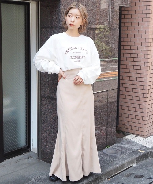 tiptop(ティップトップ)の「ロゴ刺繍アソートBIGロンT(Tシャツ/カットソー・レディース・ホワイト系その他/ホワイト系その他2/ホワイト系その他3/ホワイト系その他4/ホワイト系その他5/ホワイト系その他6・FREE)」の9枚目の写真