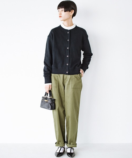 haco!(ハコ)の「さっと羽織るとコーデが仕上がる!PBPオーガニックコットン 無敵のスナップボタンカーディガン(カーディガン/ボレロ・レディース・ブラック・SMALL/MEDIUM/LARGE/X-LARGE)」の14枚目の写真