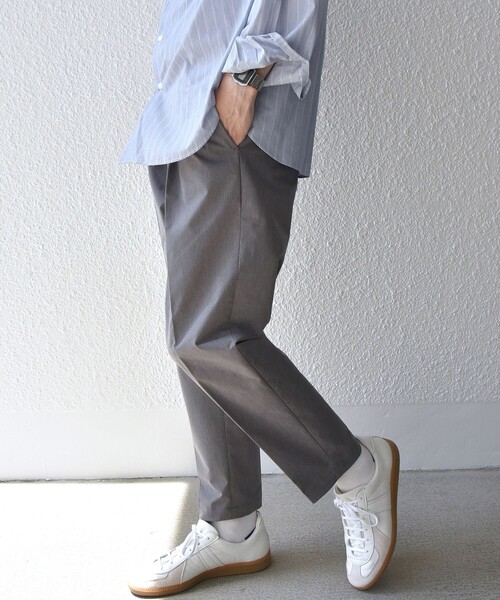 SHIPS any(シップス エニィ)の「SHIPS any: <Sorona> ワンタック テーパード パンツ(その他パンツ・メンズ・チャコールグレー/ネイビー/オリーブ/カーキ/ブルー・SMALL/MEDIUM/LARGE/X-LARGE)」の2枚目の写真