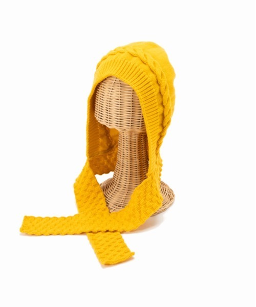 Casselini（キャセリーニ）の「Casselini(キャセリーニ)バラクラバマフラー（ニットキャップ/ビーニー・レディース・アイボリー/ブラック/ブルー/イエロー・FREE）」の4枚目の写真