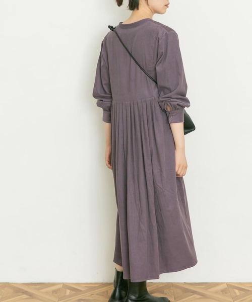 UR Lab.（アーバンリサーチラボ）の「コーデュロイタックワンピース（ワンピース・レディース・ベージュ系その他/ネイビー/パープル・FREE）」の13枚目の写真