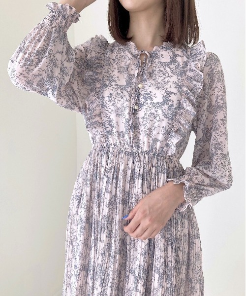 TITTY&CO.（ティティーアンドコー）の「【TITTY&CO.】トワルドジュイ長袖ミディワンピース（ワンピース・レディース・グレイッシュベージュ/ブラック・FREE/X-SMALL）」の17枚目の写真