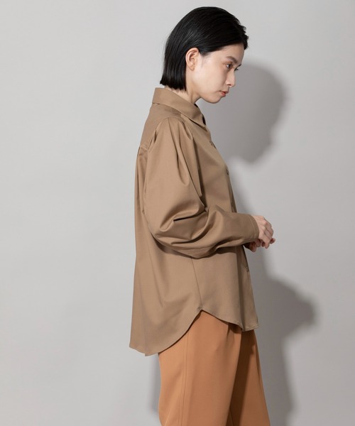 Munich（ミューニック）の「コンフォートベーシックツイルタックスリーブシャツ（シャツ/ブラウス・レディース・オフホワイト/ダークグレー/モカ・FREE）」の7枚目の写真