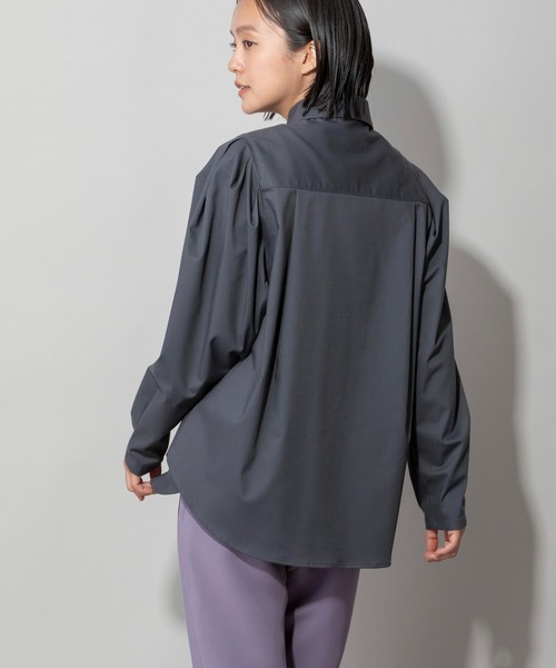 Munich（ミューニック）の「コンフォートベーシックツイルタックスリーブシャツ（シャツ/ブラウス・レディース・オフホワイト/ダークグレー/モカ・FREE）」の19枚目の写真