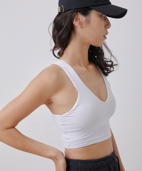 【新品】Alo Yoga アロヨガ　alo エアリフトヒューズブラタンク Alo Yoga（アロヨガ）の「【alo】AIRLIFT FUSE BRA TANK