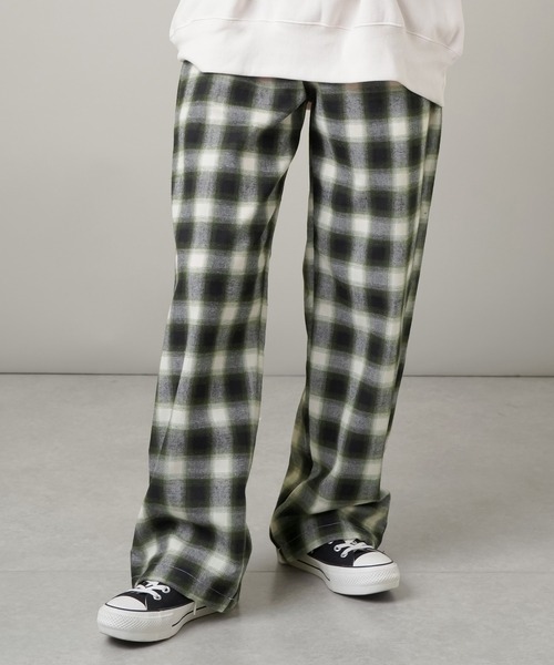 SPINNS（スピンズ）の「オンブレチェック ジョガーパンツ（その他パンツ・レディース・グリーン/ブラック/ブラウン・ONESIZE）」の3枚目の写真
