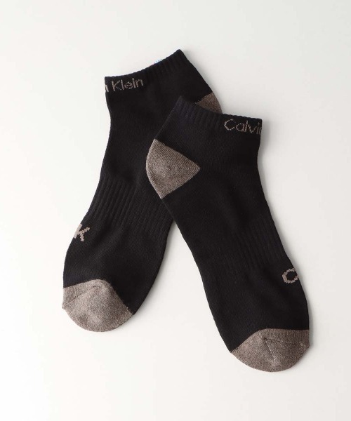 Calvin Klein(カルバン・クライン)の「【3足セット】Calvin Klein メンズ 抗菌防臭 足底パイル アーチサポート スニーカーソックス 92572501(ソックス/靴下・メンズ・ブラック/マルチ・25-27CM)」の7枚目の写真