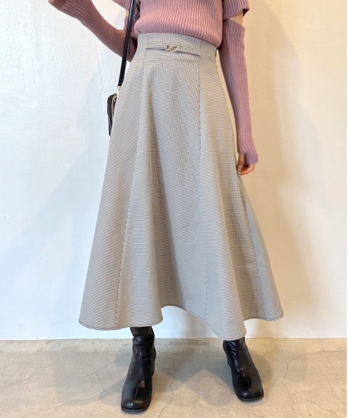 OLIVE des OLIVE(オリーブデオリーブ)の「ウエストビットフレアスカート(スカート・レディース・チェック/スミクロ/ブラック・FREE)」の1枚目の写真