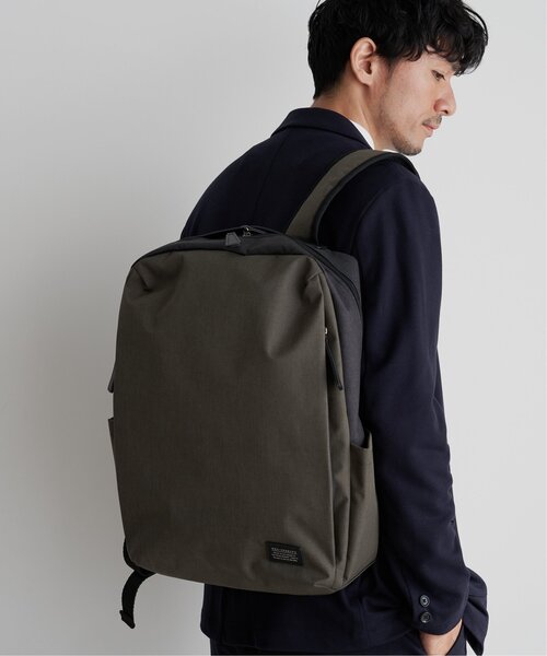 ikka(イッカ)の「PRO-SPERITY プロスペリティ 配色リュック(バックパック/リュック・メンズ・オリーブ/ネイビー/ベージュ・FREE)」の2枚目の写真