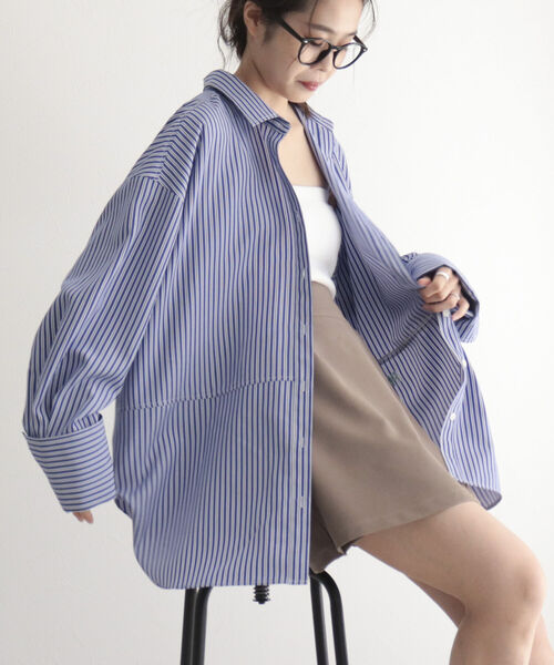 fredy emue(フレディエミュ)の「BIGスリーブ刺繍入りシャツ(シャツ/ブラウス・レディース・サックスブルー/ホワイト系その他/ブルー系その他・38)」の6枚目の写真