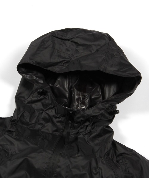 BAYFLOW(ベイフロー)の「【KiU】RAIN ZIP UP(レインコート/ポンチョ・レディース・ブラック/カーキ・0)」の4枚目の写真