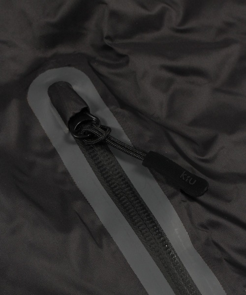 BAYFLOW(ベイフロー)の「【KiU】RAIN ZIP UP(レインコート/ポンチョ・レディース・ブラック/カーキ・0)」の7枚目の写真