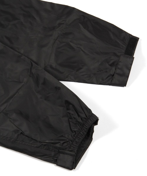 BAYFLOW(ベイフロー)の「【KiU】RAIN ZIP UP(レインコート/ポンチョ・レディース・ブラック/カーキ・0)」の9枚目の写真