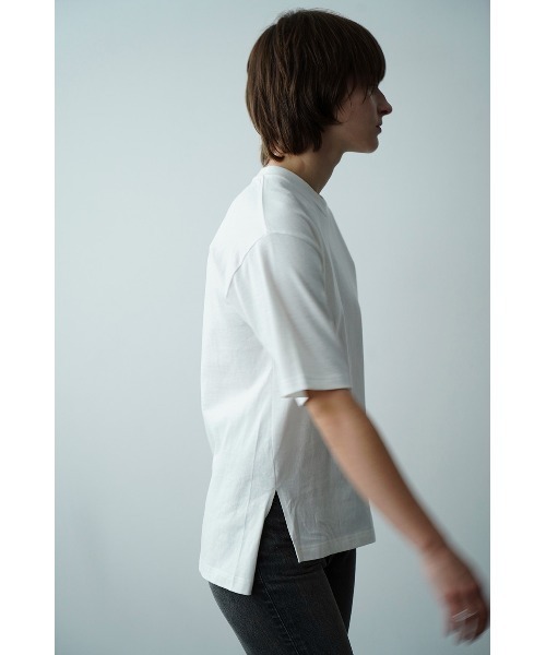 CLANE 白サイズ1 セール】UNEVEN SIDE SLIT T-SHIRT（Tシャツ/カットソー