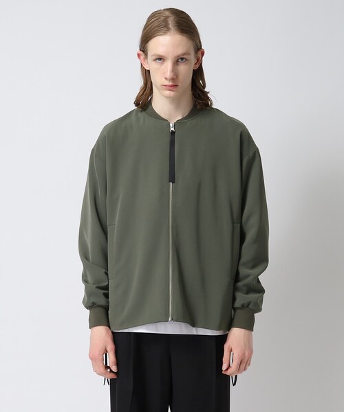 tk.TAKEO KIKUCHI（ティーケータケオキクチ）の「◆オーバーサイズリブブルゾン（ブルゾン・メンズ・ブラック/モスグリーン/ブラック系3・02/03）」の4枚目の写真