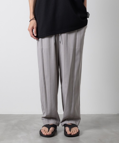 ATTACHMENT(アタッチメント)の「からみ織り イージートラウザーズ / STRIPE LENO CLOTH EASY TROUSERS(その他パンツ・メンズ・ブラック/グレー・1/2/3)」の21枚目の写真