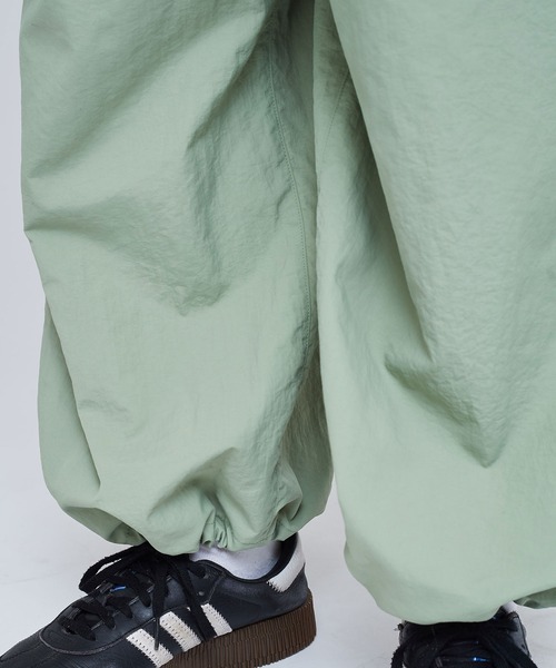 I am I in fact（アイアムアイインファクト）の「NYLON TAFFETA bon