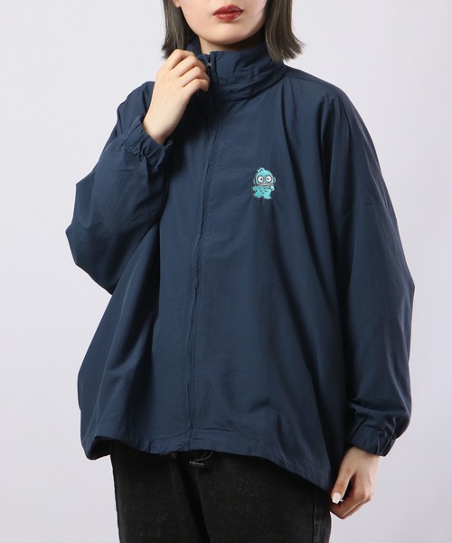 sanrio（サンリオ）の「sanrio ナイロン マウンテンパーカー（マウンテンパーカー・レディース・グレー/ブラック/グレー系その他/レッド/イエロー/ネイビー・M/L）」の22枚目の写真