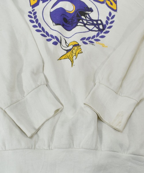 NBA/NFL/NHL/MLB(エヌビーエーエヌエフエルエヌエイチエルエムエルビー)の「【ヴィンテージ古着】90s VIKINGS/ミネソタ・バイキング・ ''SIGNAL'' クルーネックスウェット USA製(スウェット・メンズ・ホワイト・LARGE)」の6枚目の写真